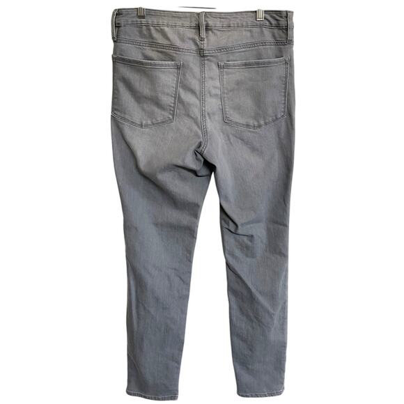 Athleta Sculptek™ Skinny Jean Quartz Wash WOMEN'S Gray 10 - Picture 8 of 13